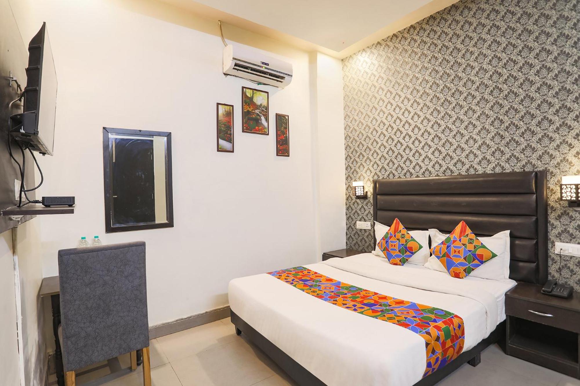 גאזיאבאד Fabhotel The Diamond מראה חיצוני תמונה