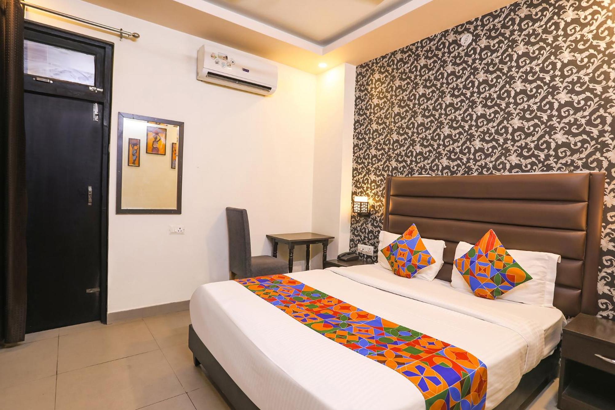 גאזיאבאד Fabhotel The Diamond מראה חיצוני תמונה